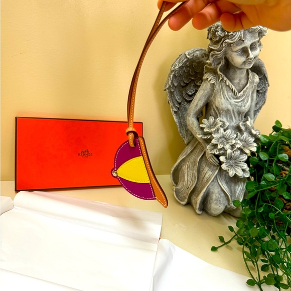 Hermes cap charm authentic - Picture 1 of 2